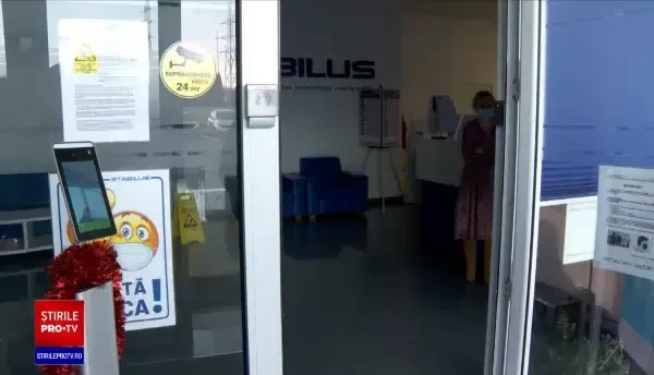 Autoritățile recomandă munca în ture, vaccinare și triajul zilnic al angajaţilor