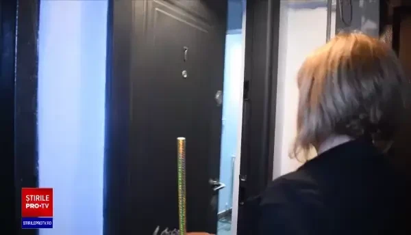 Cele mai frumoase obiceiuri din România de Sfântul Ion. Satul în care sărbătoriții se botează în râu