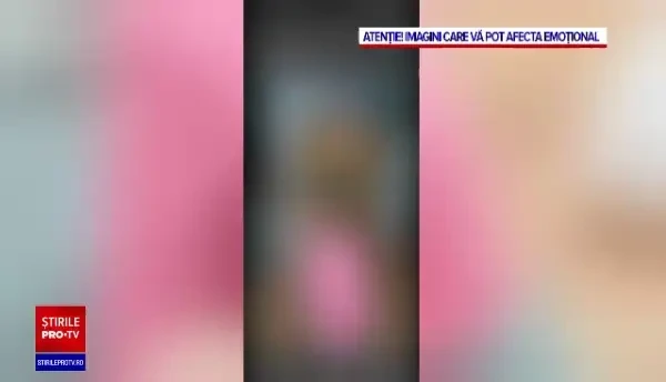 Imagini șocante. O mamă s-a filmat în timp ce își bate fetița pentru a se răzbuna pe soțul ei