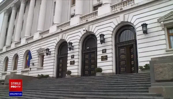 BNR a majorat dobânda cheie la 2% pe an, de la 1,75%. Ce trebuie să știe cei cu credite