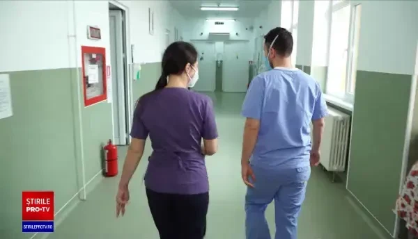 Tot mai mulți medici români aleg să nu mai plece în străinătate. Ce îi determină să profeseze în România