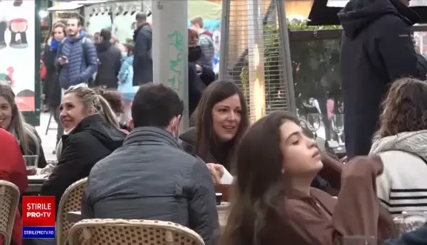 Spania ar putea monitoriza pandemia de Covid-19 după modelul gripei sezoniere. Italia, reguli dure pentru nevaccinați