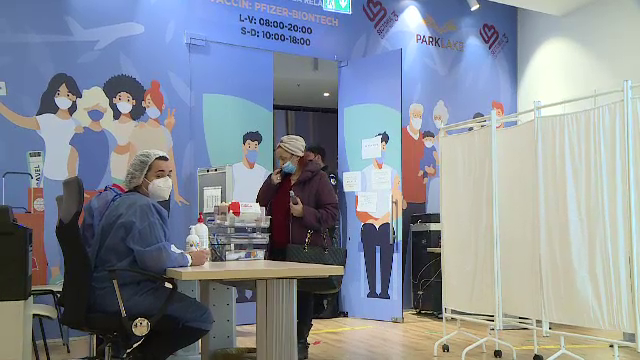 România, printre țările europene cu cea mai rapidă creștere a infectărilor. Tot mai multe persoane se vaccinează cu booster