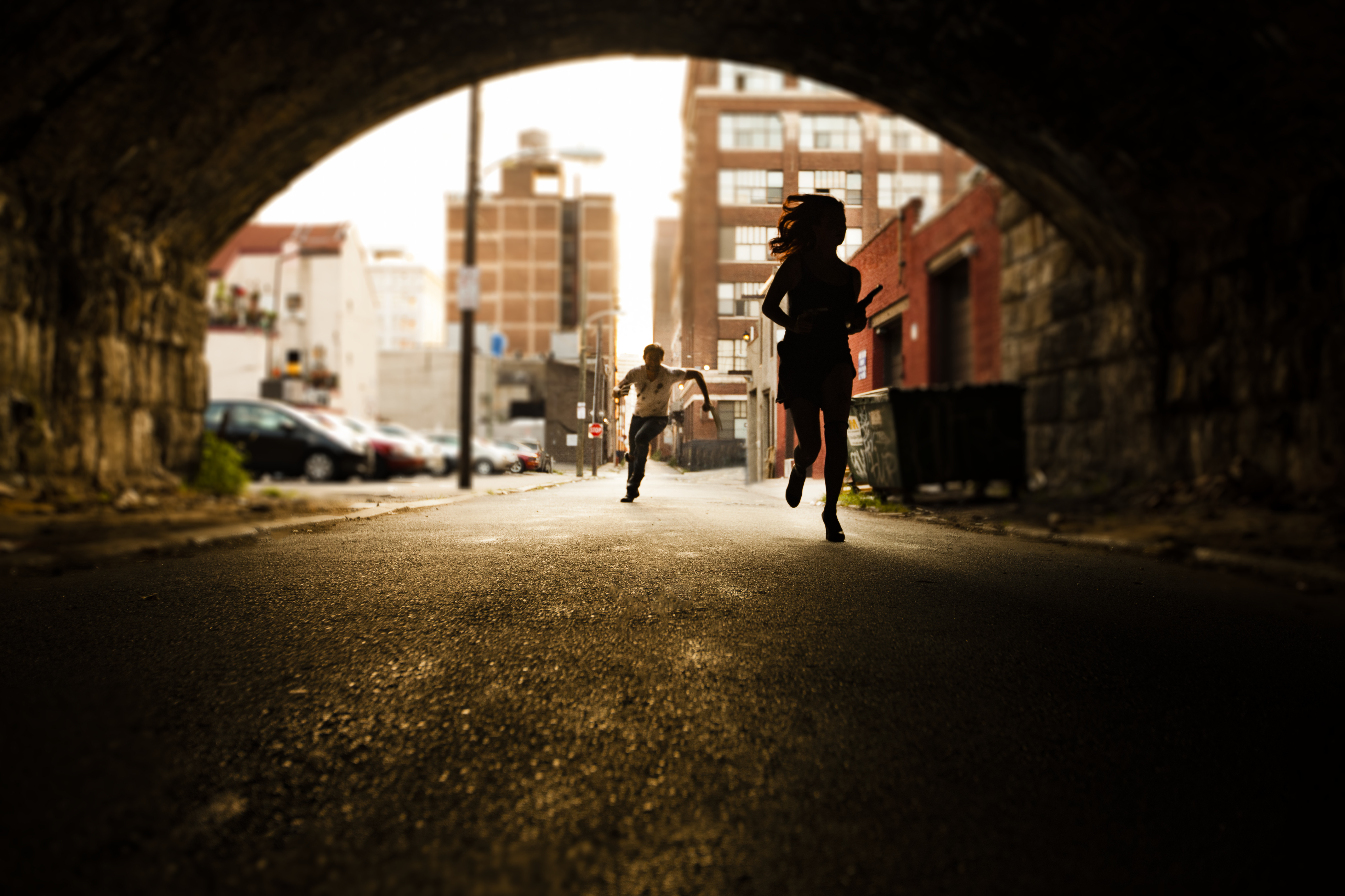 Mai multe copile racolate din familii sărmane au ajuns să fie victimele proxeneților