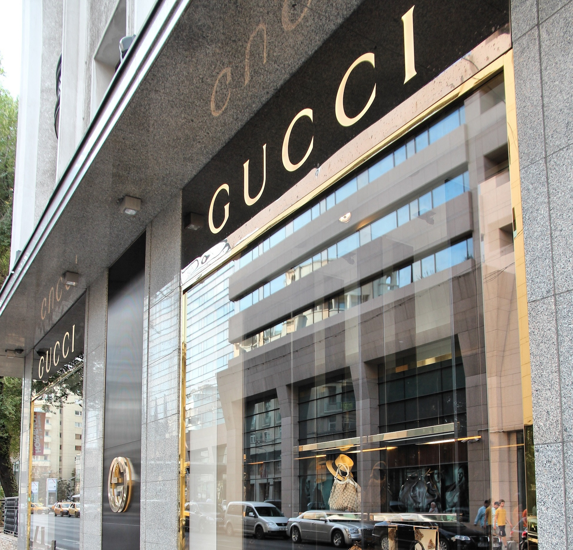 Magazinul Gucci din București s-a închis după 11 ani