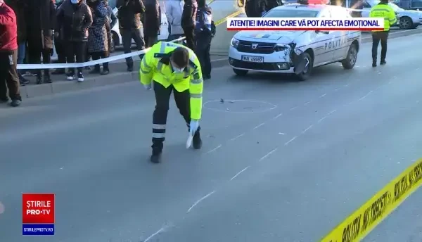 Altar la locul unde Raisa a murit lovită de mașina de poliție: sute de lumânări și poze cu fetița ucisă pe trecere