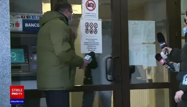 Fetița omorâtă pe trecerea de pietoni de un polițist a fost aruncată la 60 de metri distanță. Care e starea celei rănite