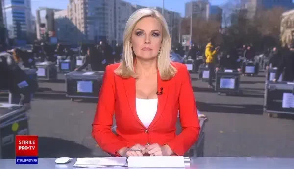 Protestul artiștilor din spatele scenei, în Piața Victoriei. Industria spectacolelor e în colaps de doi ani