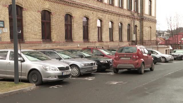 Clujenii sunt revoltați. După mai puțin de 2 ore petrecute la Urgențe, un bărbat a plătit 65 de lei pentru parcare