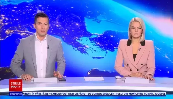 Un antrenor de kickboxing din Craiova s-a filmat când gonea pe contrasens: „Ăla era să se ducă în șanț”