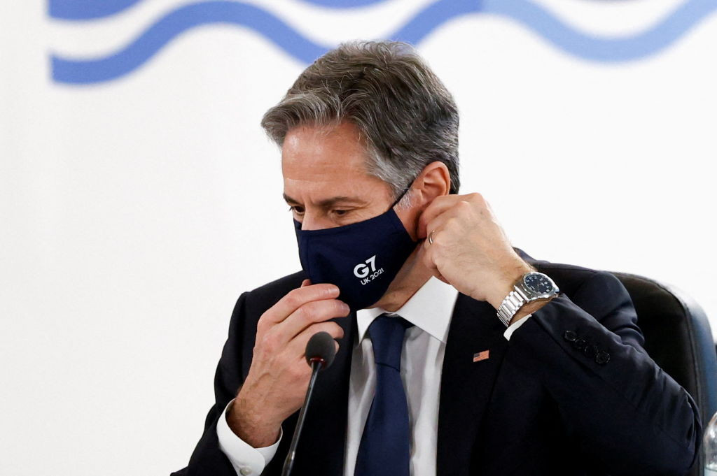 Blinken evocă ”informaţii credibile” cu privire la posibilitatea ca Rusia să folosească ”agenţi chimici” în Mariupol