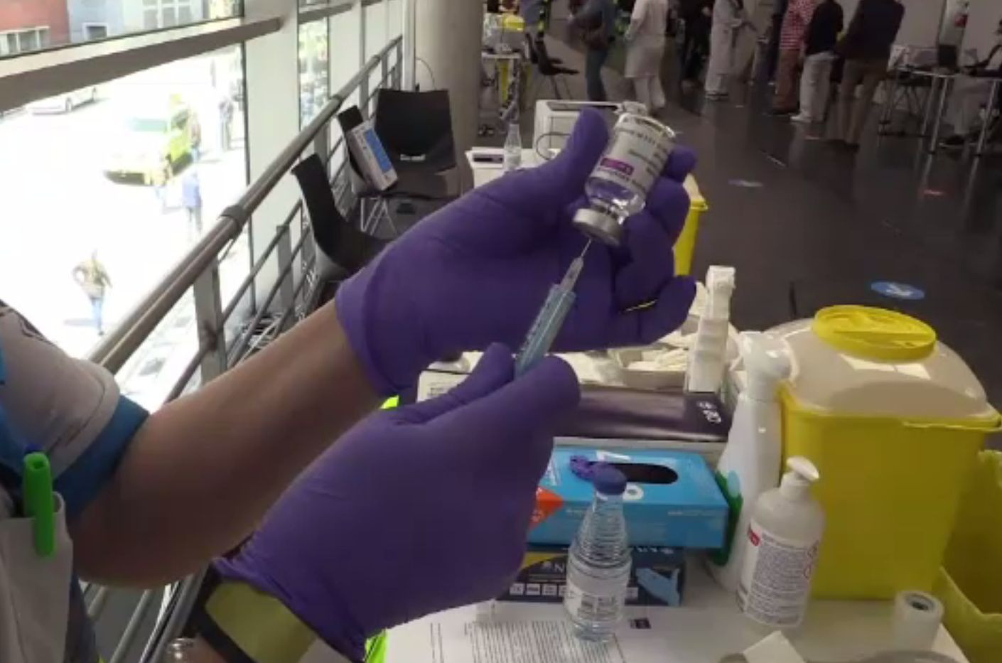 Țările care renunță la restricții în timp ce Austria vrea să impună obligativitatea vaccinării