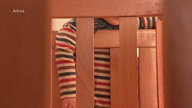 Pedeapsa primită de o femeie care și-a omorât în bătaie copilul de 3 ani. Fiica ei cea mare a povestit totul anchetatorilor