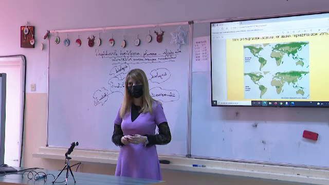 Cum funcționează „Prof”, programul care își propune să reformeze educația din România