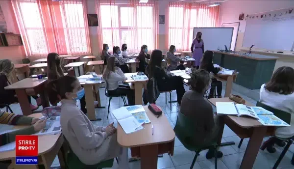 Cum funcționează „Prof”, programul care își propune să reformeze educația din România