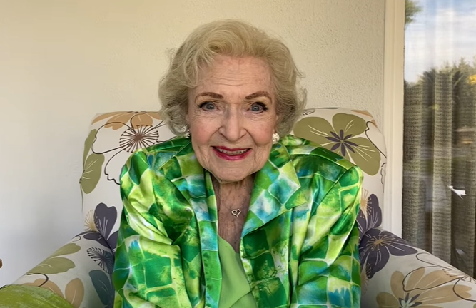 Betty White a înregistrat un ultim mesaj video pentru fani cu doar câteva zile înainte să moară. Ce le-a transmis
