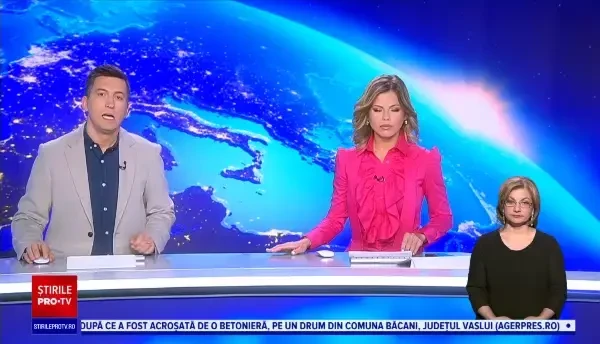 Incendiu în Centrul Vechi al Capitalei, după ce oamenii străzii au aprins focul, să se încălzească