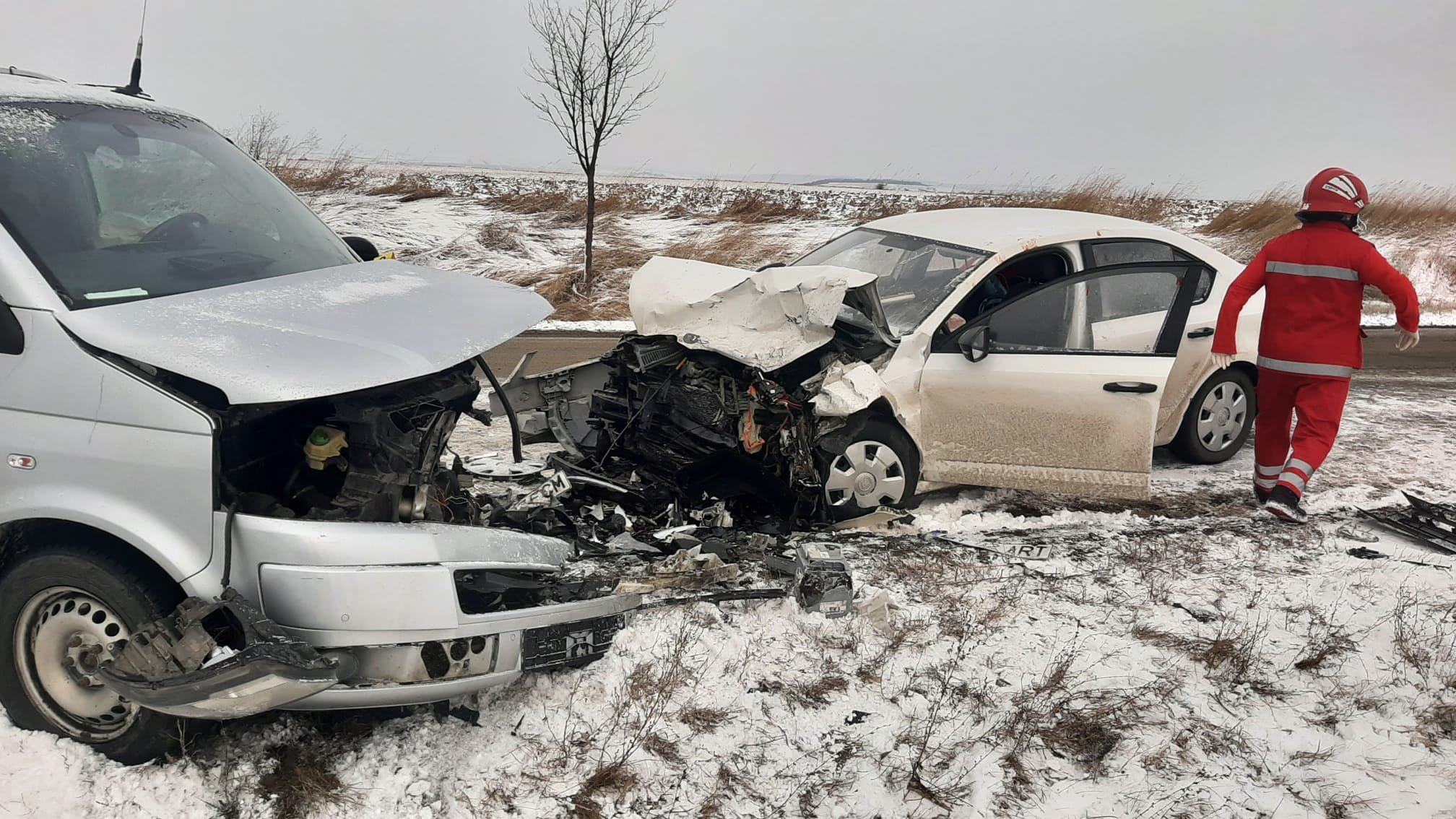 Patru oameni, printre care şi doi copii, au fost răniți &icirc;ntr-un accident &icirc;n județul Botoșani