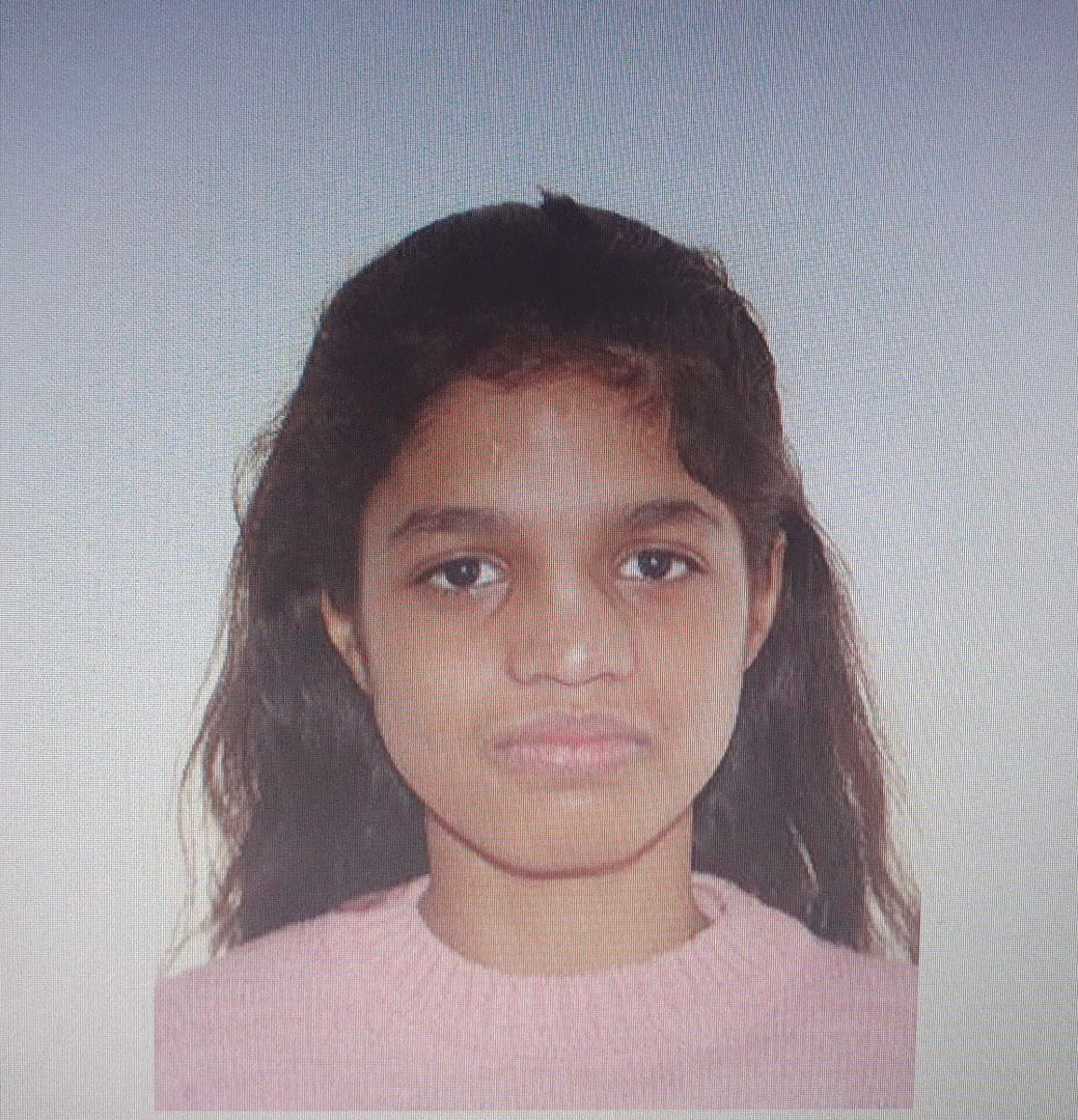 O adolescentă de 15 ani, din județul Dâmbovița, a dispărut de acasă. Semnalmentele minorei