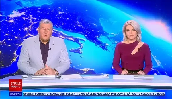 Operațiune spectaculoasă la podul de la Brăila-Tulcea. Muncitorii montează clemele pentru cablurile verticale