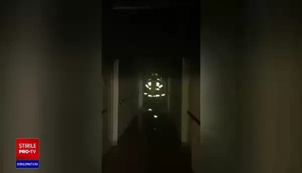 Incendiu puternic la un cămin de îngirjire a vârstnicilor. Zeci de persoane au fost evacuate