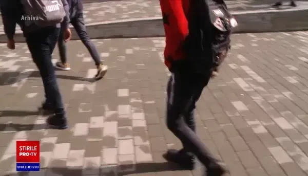 Momente de groază la o școală din județul Botoșani. Un elev a murit subit, în curte, în fața colegilor lui de clasă