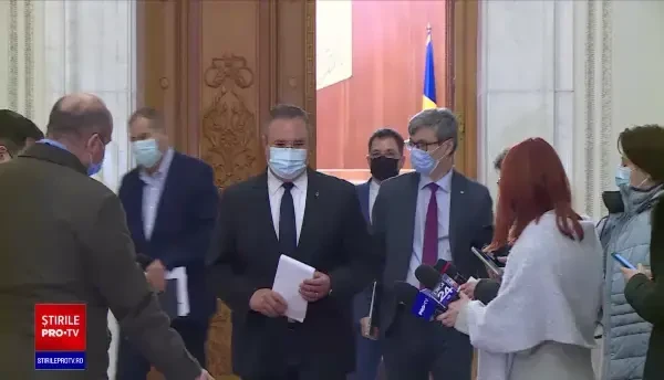 După ce patru milioane de români au primit facturi greșite, politicienii propun revenirea la piața reglementată a energiei