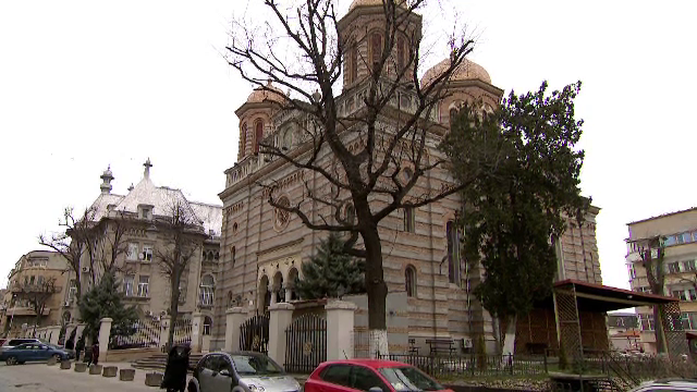 Facturile instituțiilor costă cât un apartament. Arhiepiscopia Tomisului e îngrijorată de cum i-o vor plăti credincioșii