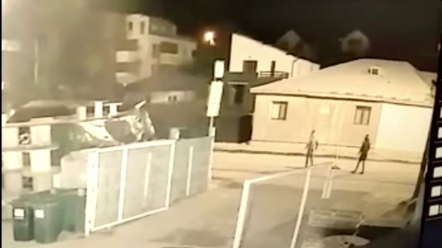 Bărbații din Iași care au bătut un șofer pentru că nu a vrut să-i ia în cursă, în libertate. Au fugit cu altă cursă comandată