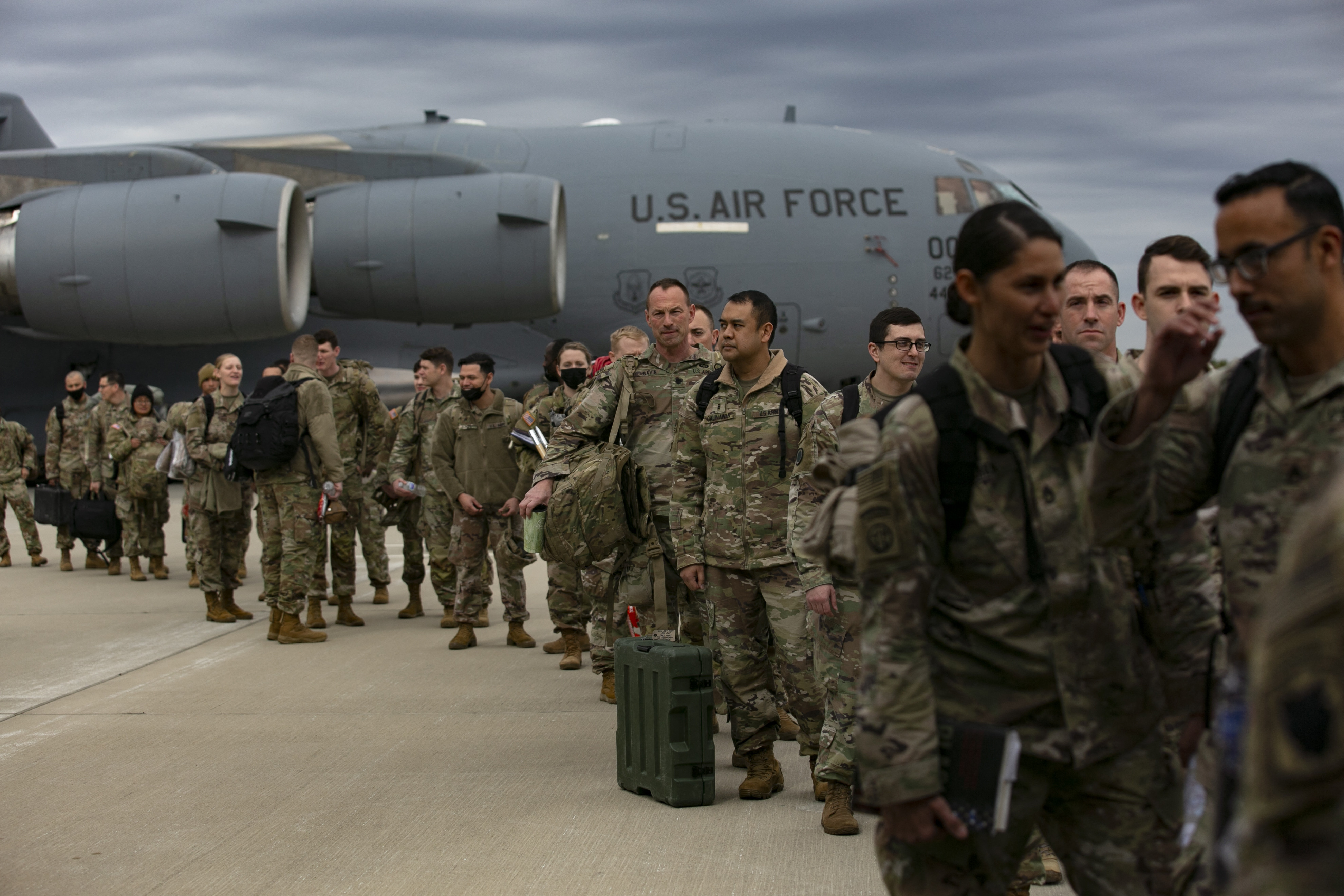 Bazele militare americane din Irak și Siria au fost atacate cu drone. Peste 20 de soldați au fost răniți