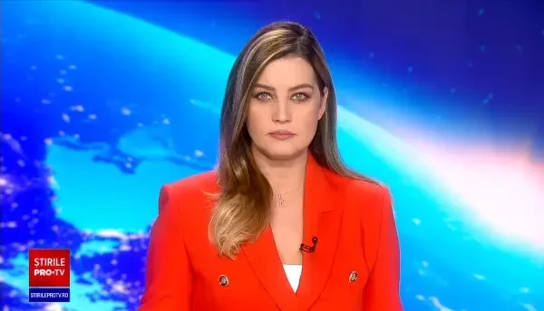 VIDEO. Amenzile uriașe primite de doi tineri care s-au ciocnit cu mașinile în timp ce făceau drifturi în parcare