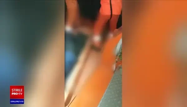 Un conflict pornit de la o partidă de poker a degenerat, iar un marinar a fost înjunghiat de un coleg