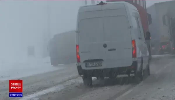 Viscolul și zăpada au făcut prăpăd în țară. Un om a murit înghețat