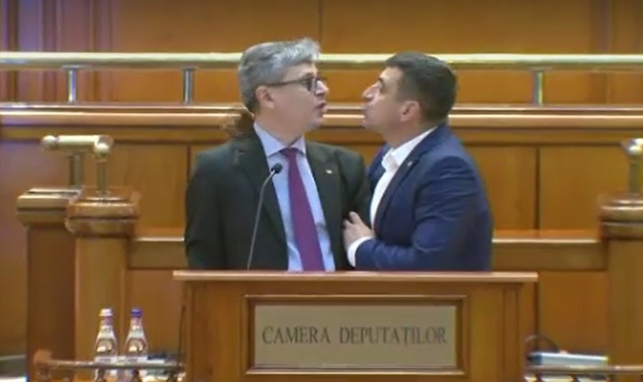Simion, după ce s-a ales cu dosar penal: Probabil Parchetul General nu mai are cazuri serioase şi alege să facă circ mediatic