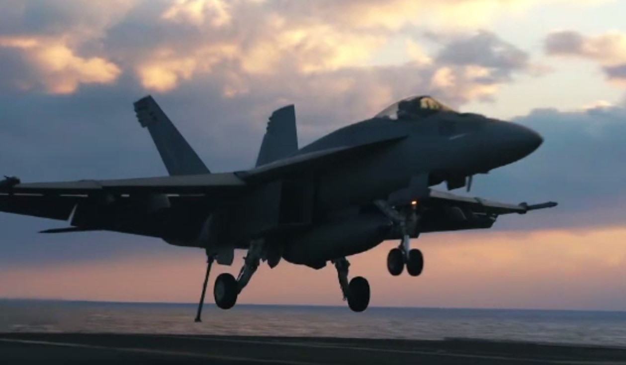 Cum s-a desfășurat primul zbor de antrenament al avioanelor de luptă F-18 la Baza 86 Aeriană Borcea