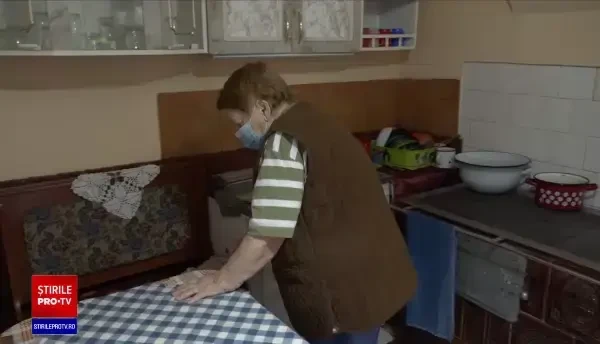 Doi bătrâni din Alba, înșelați de o tânără din Sibiu. Metoda prin care vârstincii au rămas fără 8.000 de lei