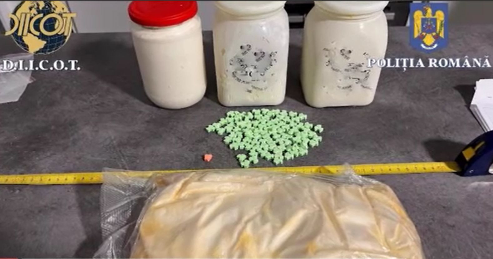 Traficanți de droguri din zonele rurale, ridicați de polițiști. Strategia de racolare a clienților, ca să evite problemele