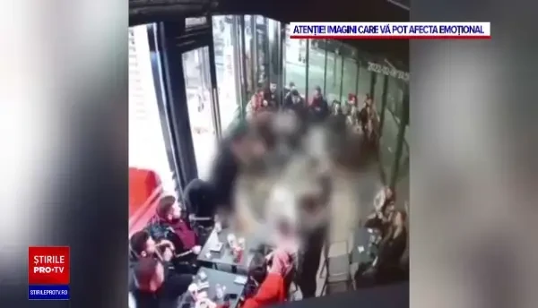 Momentul în care un bărbat este înjunghiat într-o benzinărie, pentru că a lăsat o usă deschisă. VIDEO