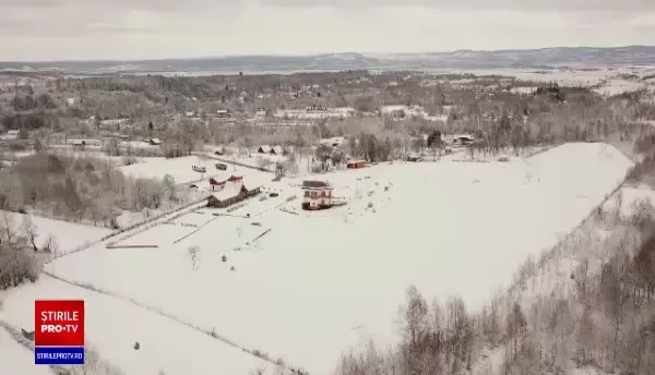 Cea mai nouă atracție de pe pe Valea Avrigului este o casă invers. Pare căzută parcă din cer