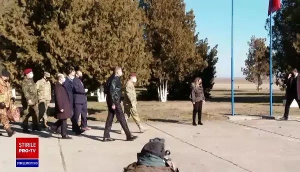 Jens Stoltenberg, la Baza Kogălniceanu: Există riscul unei invazii totale și a altor acțiuni agresive din partea Rusiei