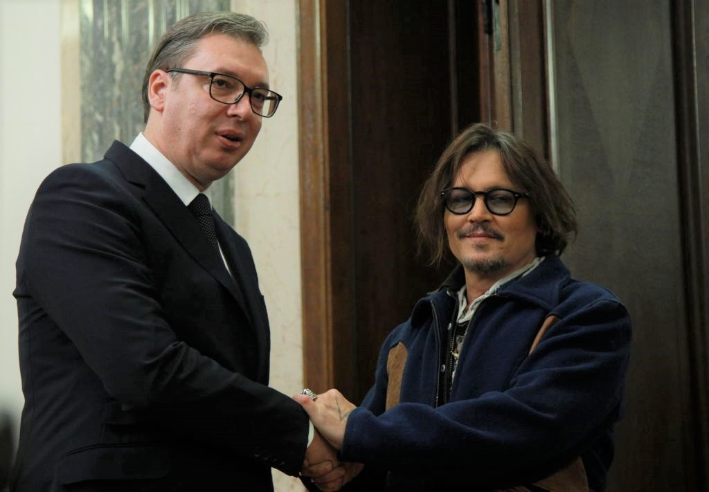 Johnny Depp va fi decorat în Serbia. Meritul care i se aduce starului de la Hollywood