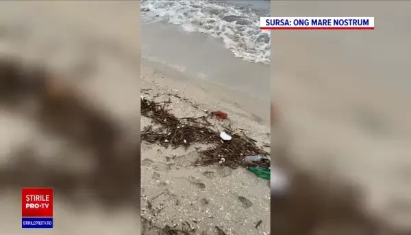 Situație alarmantă pe litoralul românesc. O singură persoană aruncă 29 de kilograme de plastic într-un an pe plaje și în mare