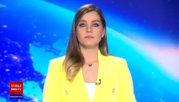 VIDEO. Un șofer a coborât din mașină și a scuipat un pieton care aștepta să traverseze