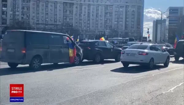 Protest antirestricții și împotriva vaccinului în Piața Victoriei. „Convoiul pentru libertate” a ajuns în fața Guvernului