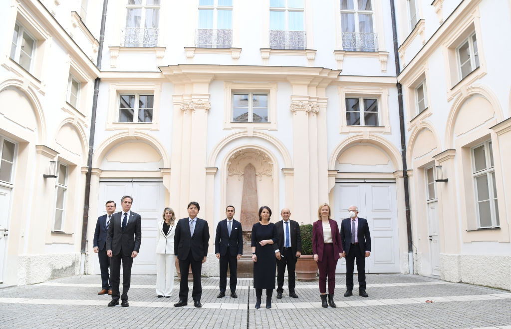 Miniştrii de Externe din G7: Cerem Rusiei să retragă în mod substanţial forţele militare de la granițele Ucrainei