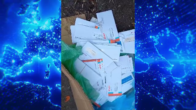 Sute de plicuri cu facturi de la mai mulți furnizori de energie, aruncate la containere: "Poate au căzut din mașina de Poștă"