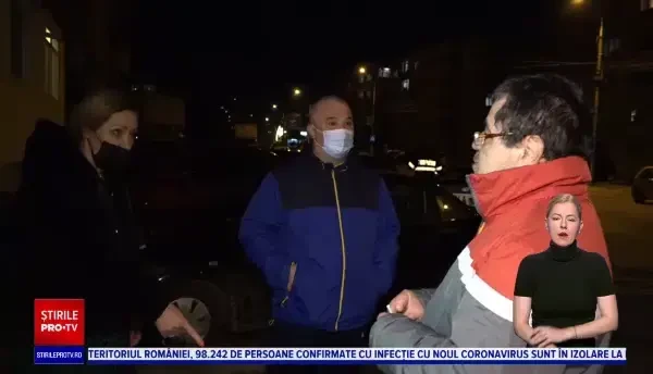 A mutat un sac în subsolul blocului, din care a început să curgă un lichid care s-a transformat în biluțe. Reacția bărbatului