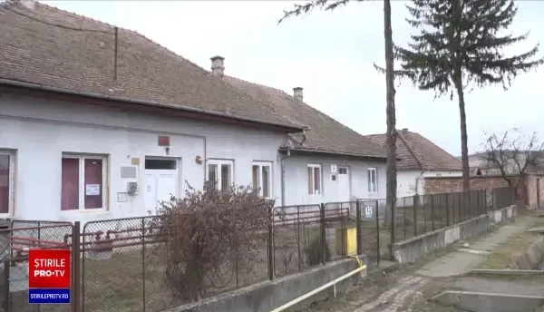 Un bărbat care a pretins că este medic de familie, reţinut. A consultat 15 persoane, inclusiv un copil de un an