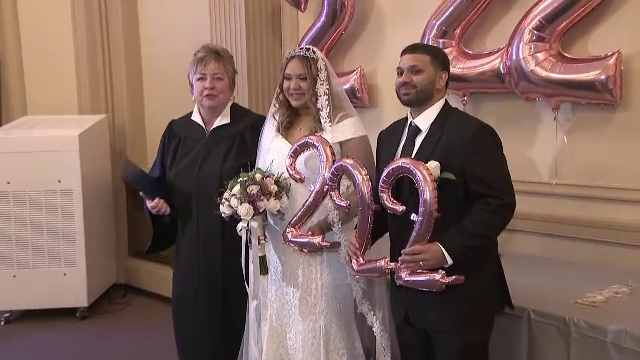 22.02.2022, o zi specială pentru a începe un nou capitol din viață. Ce a însemnat ziua de ieri pentru unii