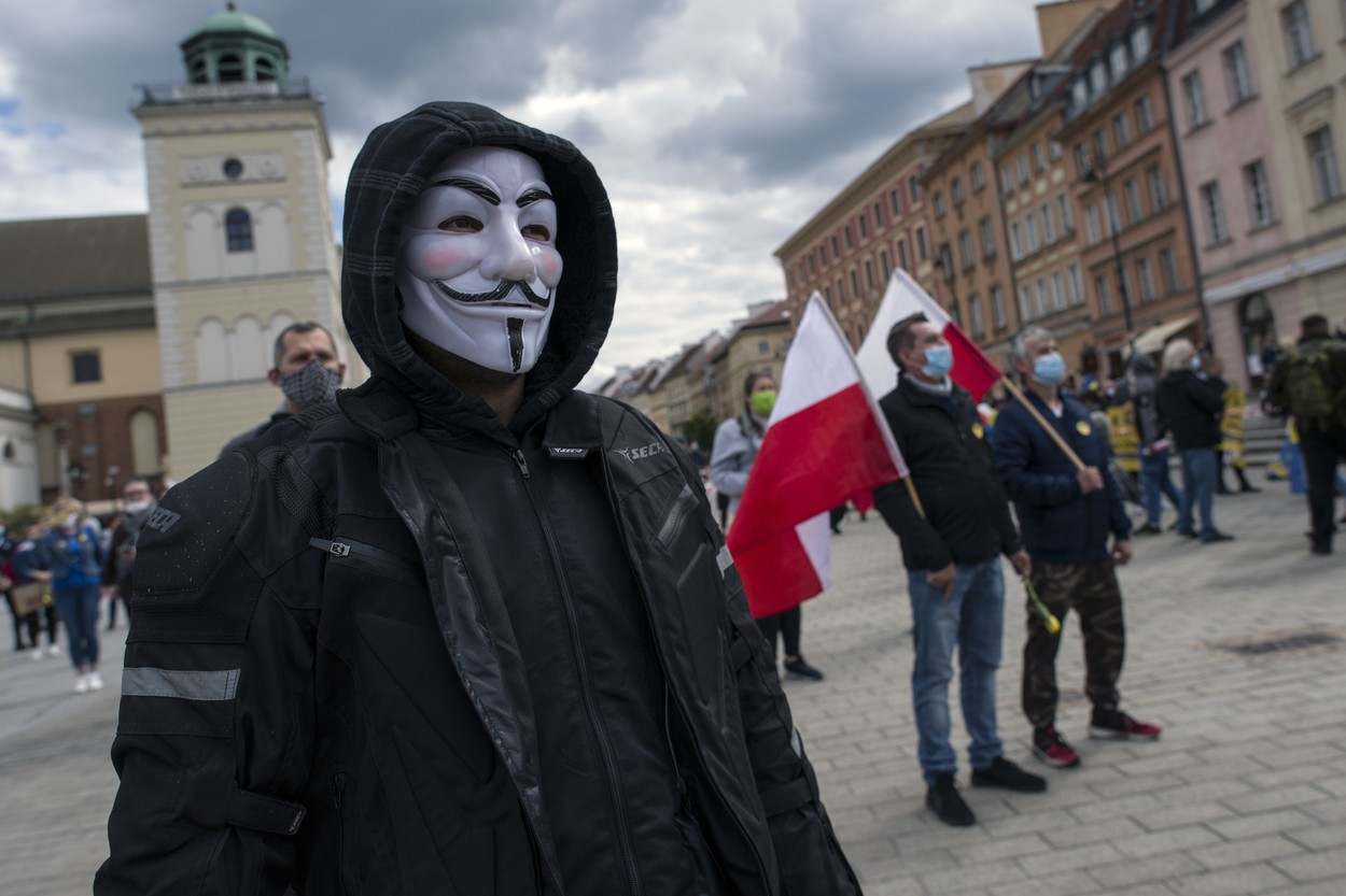 Hackerii Anonymous, lovitură pentru site-ul serviciului secret rus FSB
